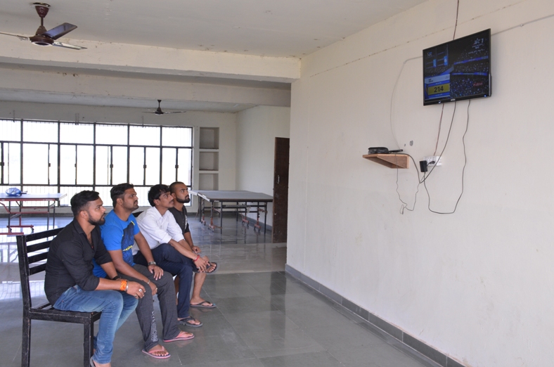 TvRoom 2
